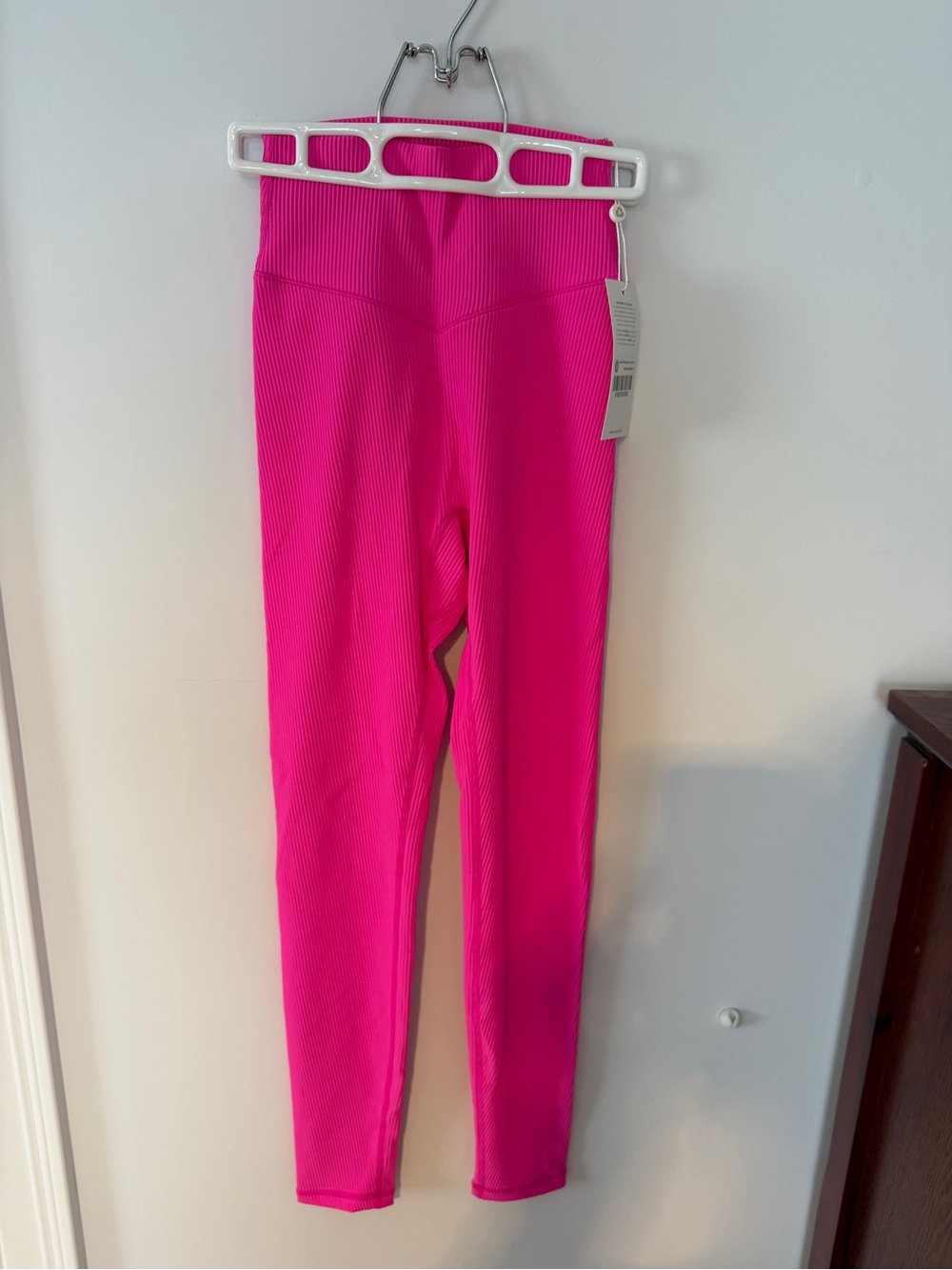 NWT Buffbunny ribbed leggings Small Candy Crush Pink